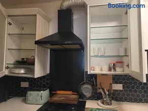 Entire Three bedroom house in Scunthorpe - Image 3