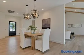 The Modern Farmhouse - Image 2