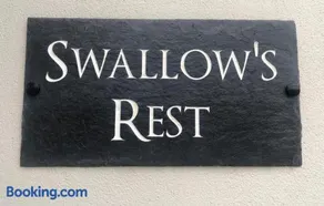 Swallow's Rest Garden Apartment - Image 2