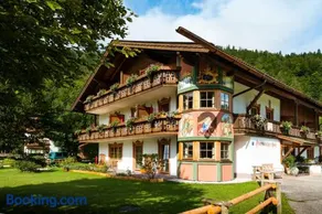 Obernacher Hof - Image 1