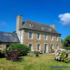 Chambres d'Hôtes Maison de Charme à Trégastel - Image 2