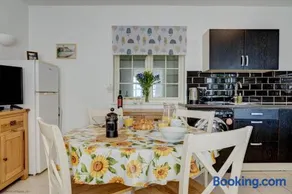 Station Cottage - Image 3
