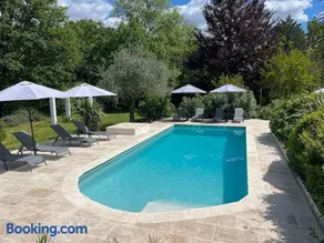 Maison Moutas - Image 1