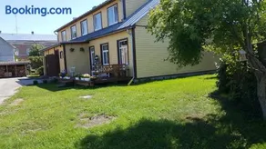Summer Apartment - Image 2