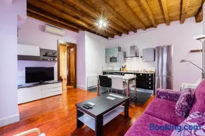 Apartamento con patio junto a la Catedral by Toledo AP - Image 2