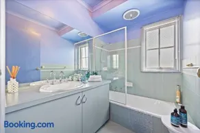 La Maison Bleue - Image 5