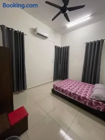 BUNGALOW homestay JASIN PERDANA - Image 2