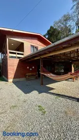 Casa rústica às margens do lago - Image 5