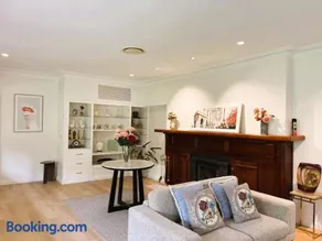 Getaway in Leura Prime Location - Image 2