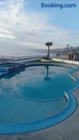 Summer Nights Oceanfront Villa - Pool & Jacuzzi - Image 1