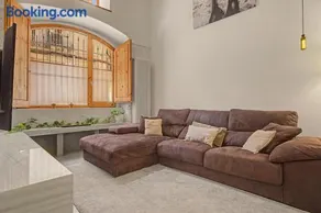 Casa Elegante - Image 1