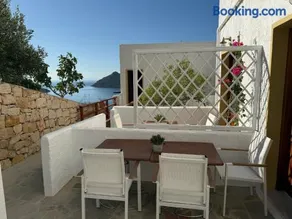 Golden Sun Hotel Patmos - Image 1