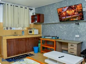 Short-Stay Apartments & Weekend Getaways - Image 3