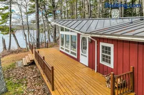 Lakefront house on Damariscotta Lake, perfect getaway - Image 4