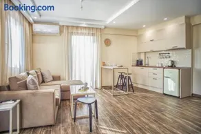 Old Town Xanthi - LP Luxury Suite - Image 1