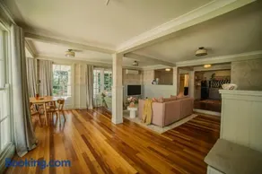 VRITI - Elegant & peaceful 2 bedroom - Central Mullumbimby - Image 3