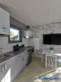 Appartement T2 3 étoiles, agréable avec jardin, plage à pied - Image 5