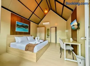 Homara pool resort phuket - Image 2