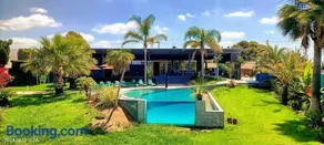 The Blue Diamond Villa-25min to Valencia - Image 1