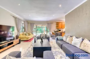 Winston Manor - Image 3