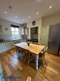 Caroline's House - Image 4