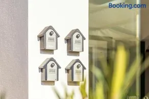 Acquazzurra Rooms - Image 5