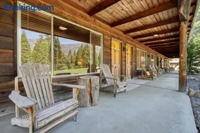 Bear's Den @CN Lodge #5 - Image 1