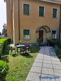 BMP APARTMENT GIOIOSA 2 giardino vista Lago Maggiore - Image 2