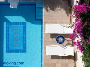 Hara Villa - Image 2