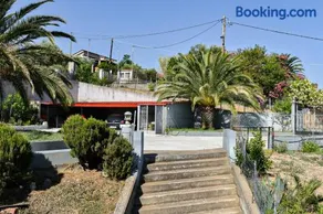 Anna's House - Image 1
