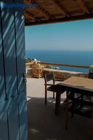 Blue Calm Luxury Villa in Sifnos - Image 4