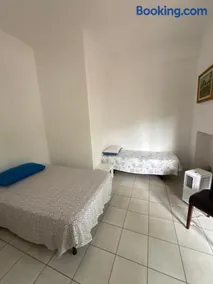Appartamento in Villa - Image 2
