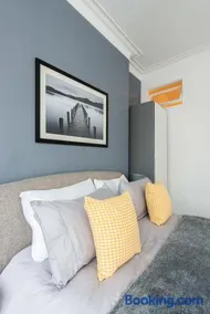 The Roseburn Apartment - Image 3