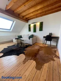 Attic European Quarter - Image 2
