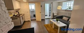 Comfortable guest rooms with fully equipped kitchen and cosy living room. - Image 4