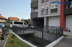 Apartment Exclusive - Image 4
