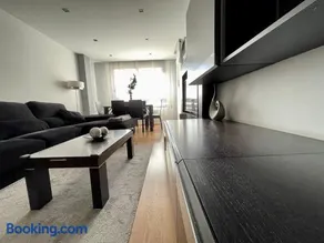 Apartamentos Ciudad del Calzado - Image 3