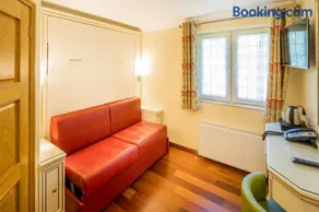 Linton Hotel Luton - Image 3