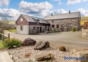 Beacons View Farm Cottages - Image 5