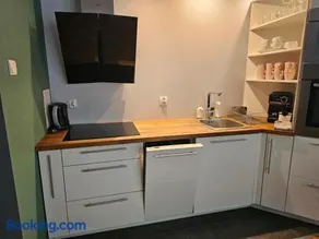 Apartament Rodzinny - całodobowe zakwaterowanie, bezpłatny parking - Image 1