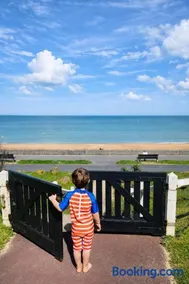 Le Lagon de Léon Escapade à deux en front de mer, avec accès direct et privatif à la plage, sur la Promenade Marcel Proust à Cabourg - Image 3
