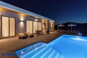 ALBERTO- Luxury Villas Resort - Image 2