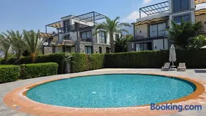 Kyrenia Mountains & Pool Oasis close to the Merit Casino Hotel & SPA - Image 5