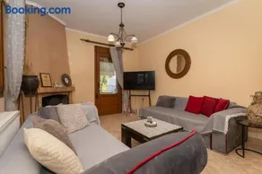 Captain's house - Image 4