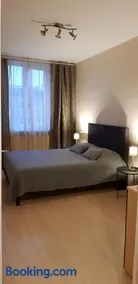 Castle View Apartment - Image 3