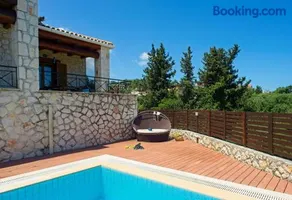 Villa Petalouda - Traditional Villa with Private Pool - Image 3