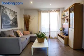 Apartamento a 50 metros de la playa, Luminoso y acogedor - Image 2