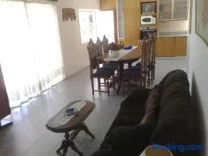 Room solo - Villa Ribeiro On Way to Santiago with Secure Bike Garage - Esposende - Image 3