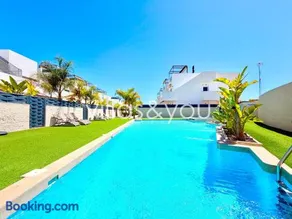 Villa Marabu Lagoon Private Jacuzzi by Villas&You - Image 4