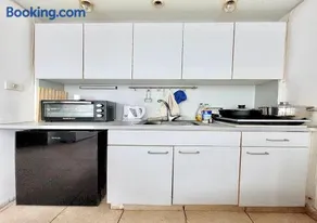 סטודיו על הים - Image 2